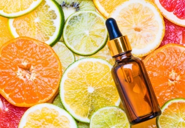 Can you use Vitamin C and retinol together?